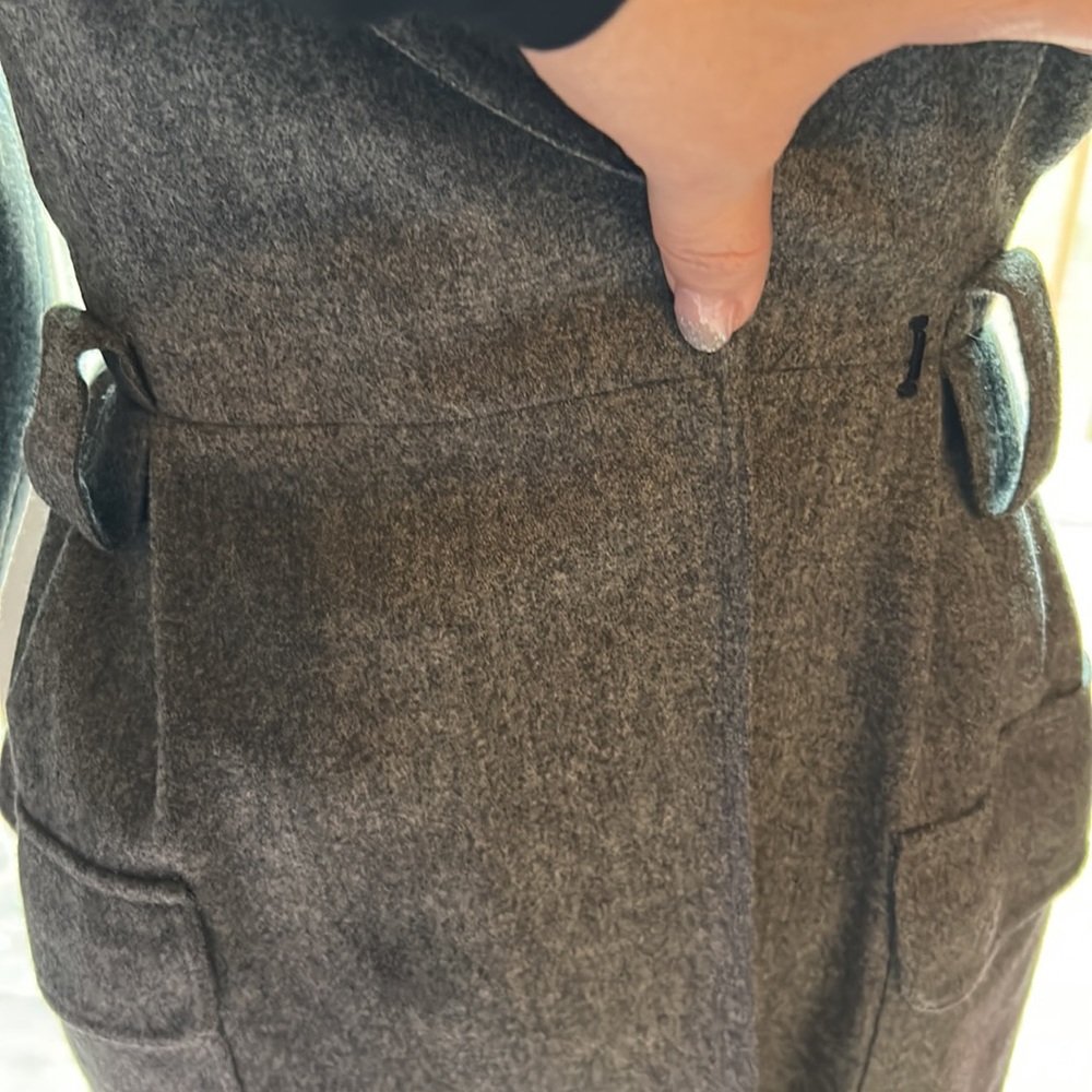 This dress coat is gorgeous - Picture 7 of 10